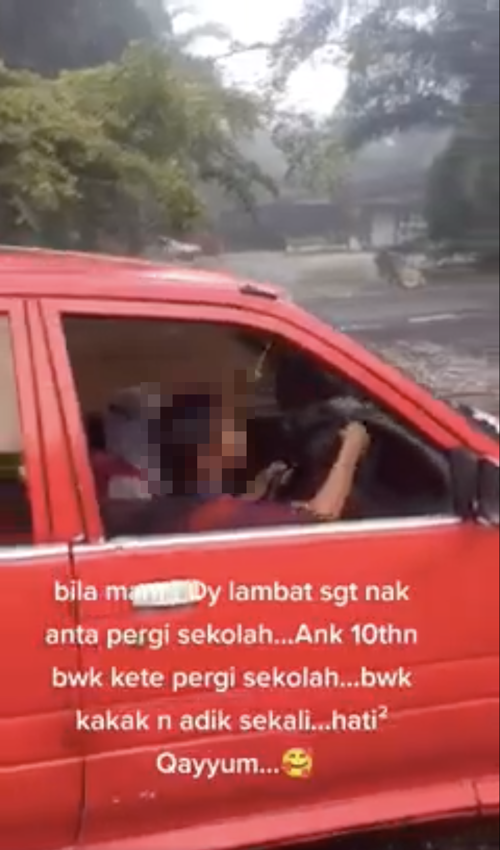 Couple turn themselves in after video of their 10yo child driving goes viral online | weirdkaya