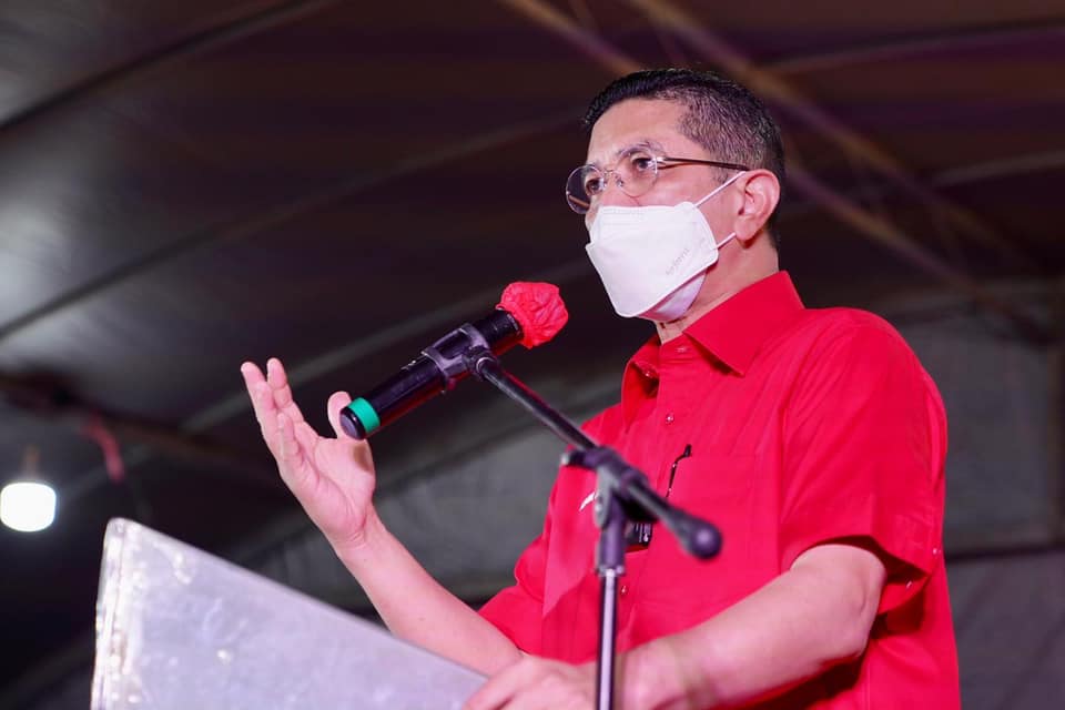 Azmin: pn gov't was globally recognised as the best in curbing covid-19 pandemic | weirdkaya