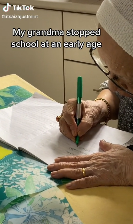 [video] hardworking grandma warms hearts online for wanting to study despite her age | weirdkaya